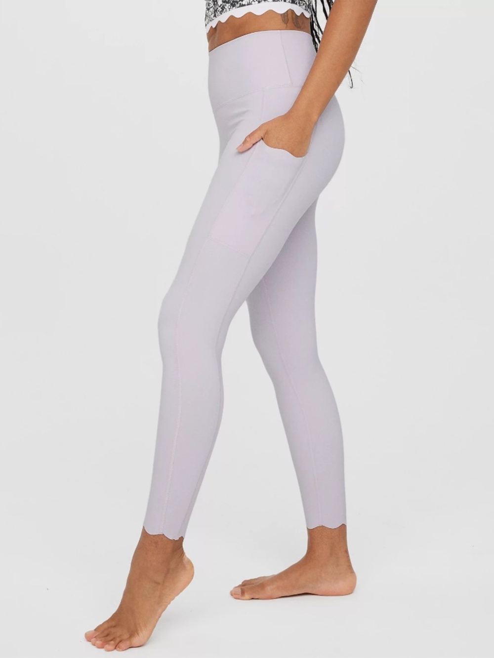 #017 - AERIE - OFFLINE GOALS LEGGINGS // W - 10.5 / R - 9 / I - 24.5 - Picture 4 of 12